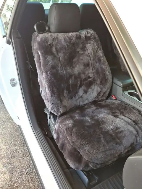 discover-lasting-comfort-with-truck-sheepskin-seat-covers-in-canada.jpg